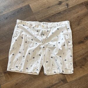 Izod‎ white nautical shorts 42
